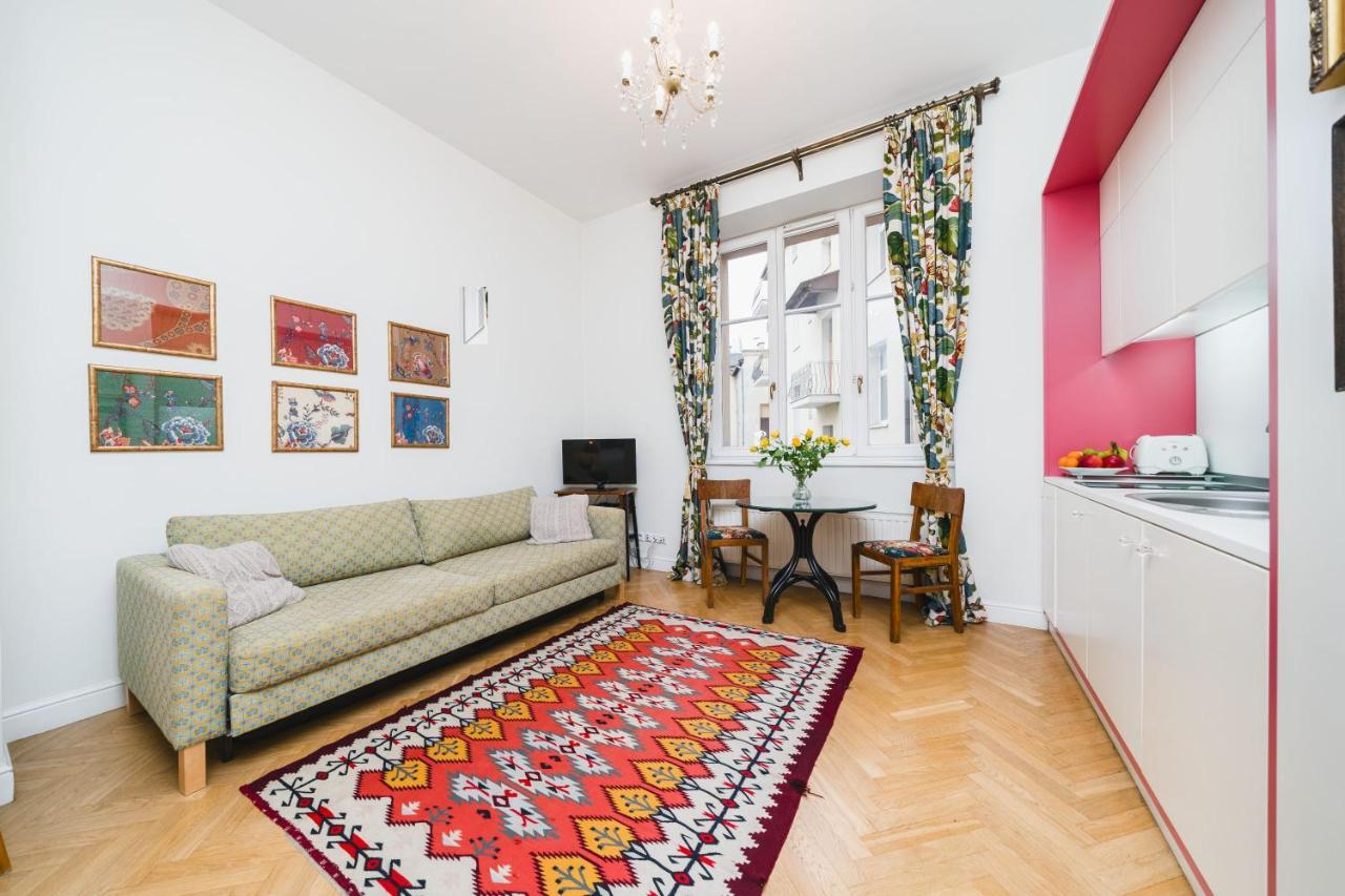Classy Old Town Suites - By Upstairs Krakau Exterior foto