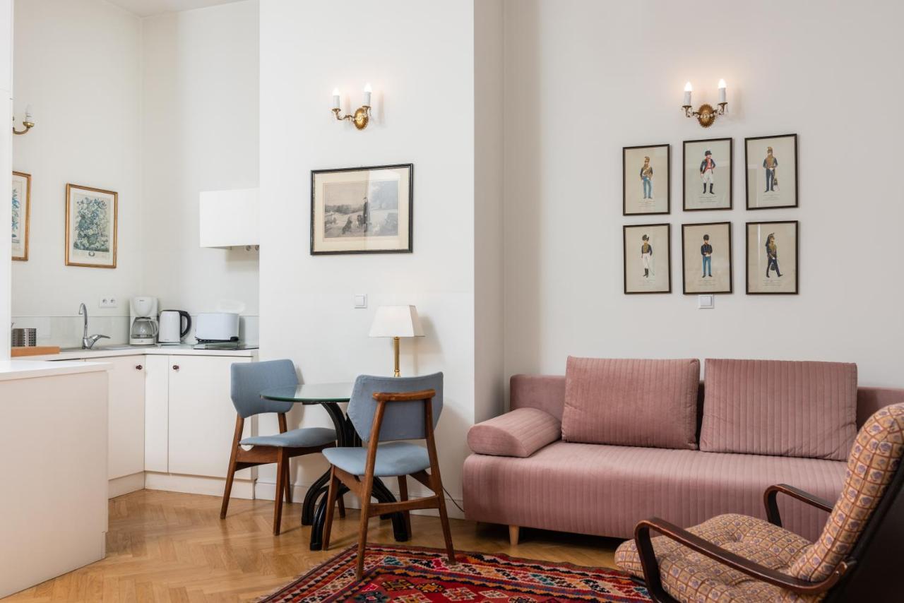 Classy Old Town Suites - By Upstairs Krakau Exterior foto