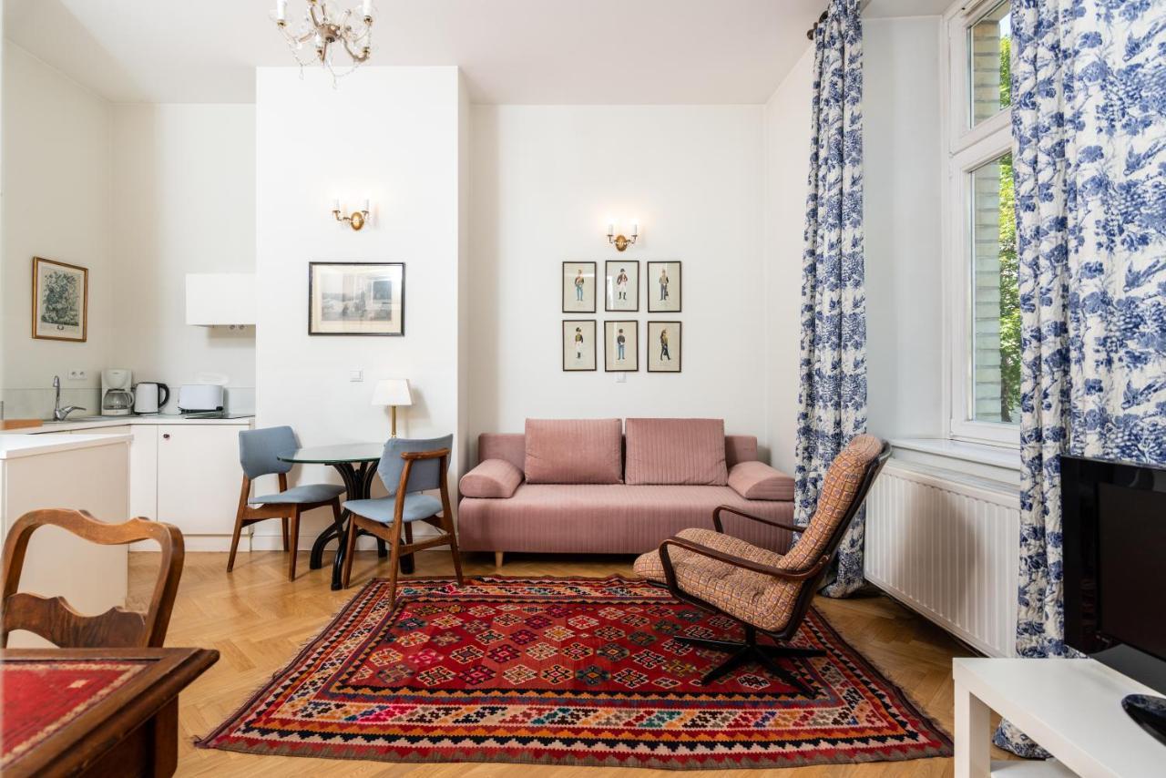 Classy Old Town Suites - By Upstairs Krakau Exterior foto
