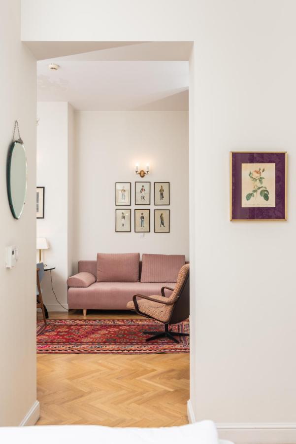 Classy Old Town Suites - By Upstairs Krakau Exterior foto