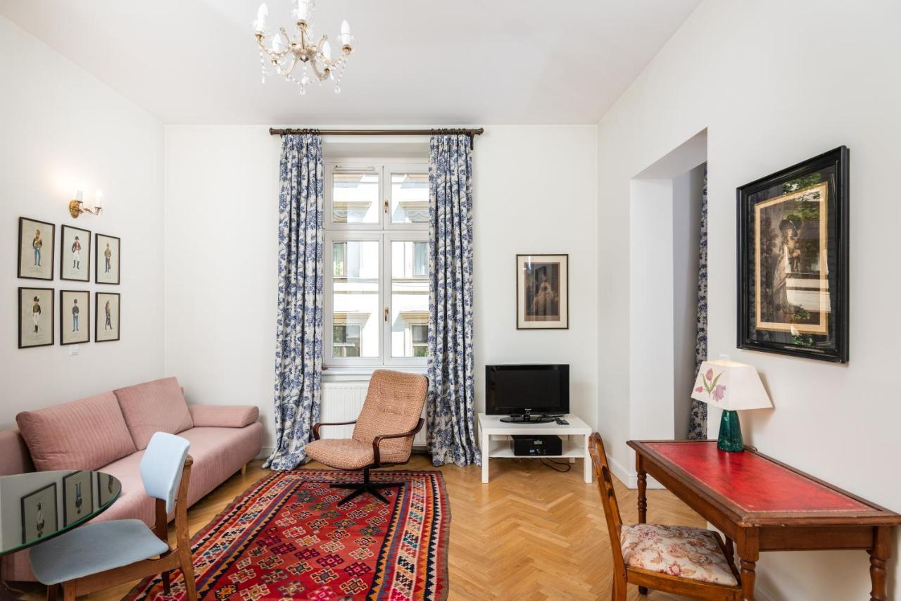 Classy Old Town Suites - By Upstairs Krakau Exterior foto